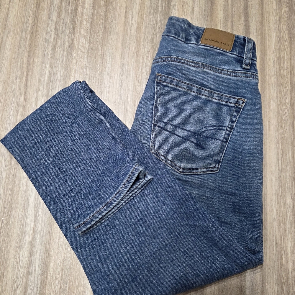 American Eagle Women's curvy mom jeans